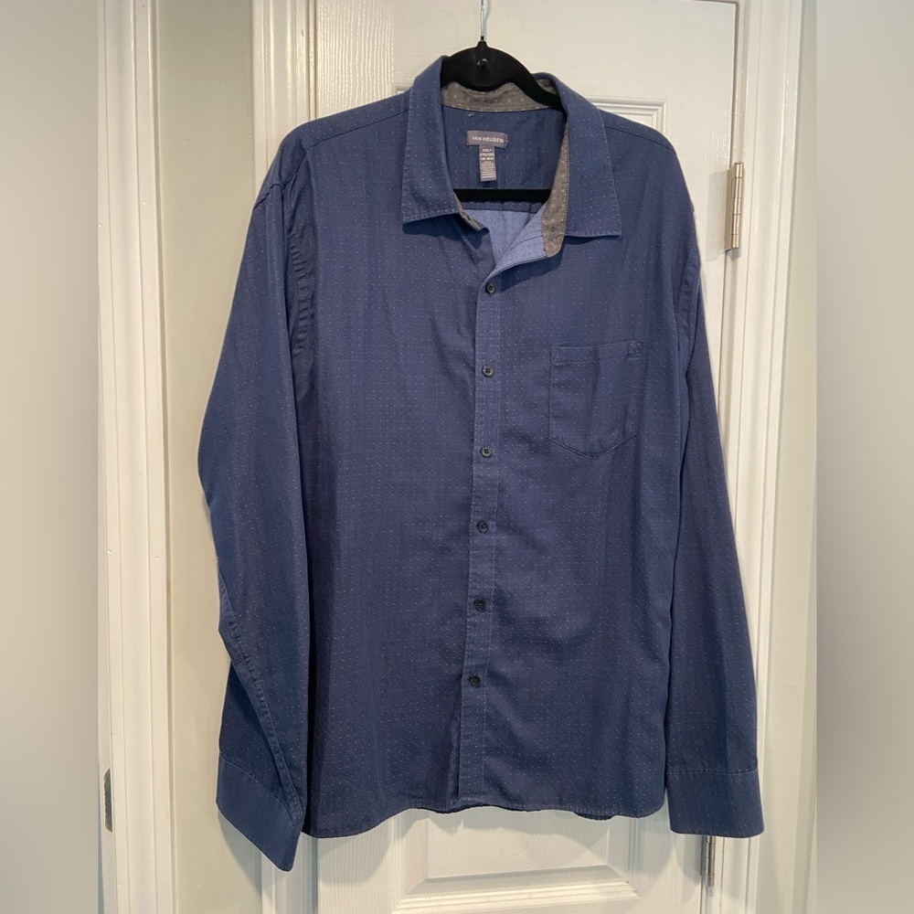 Van Heusen Mens Size XXL Blue Polka Dot Long Sleeve Button Down Shirt